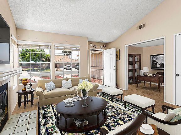 5th image of 39210 Foxglove Cir