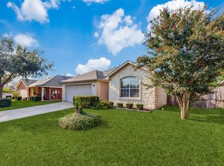 410 S River Crossing Trl, Round Rock, TX 78665