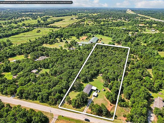 3rd image of 18830 Rockcreek Rd
