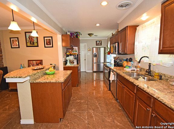 2nd image of 2603 Belvoir Dr