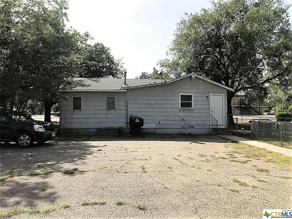 2nd image of 1102 N 8th St
