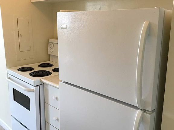 3rd image of 95 Wentworth St S #1517718