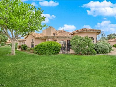 3611 Laguna Del Sol Dr, Las Vegas, NV, 89121