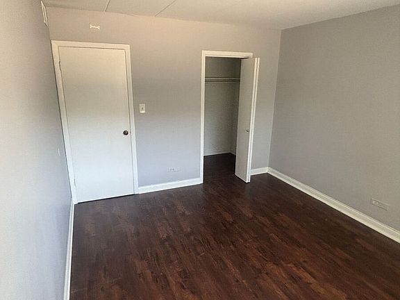 5th image of 10302 S Komensky Ave APT 2