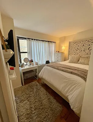 Rented by Olympia House Delaware LP | media 13