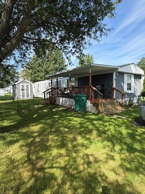 1st image of 4 Virginia Ct #261