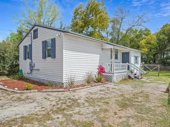 808 1/2 Mulberry Ave, Panama City, FL 32401