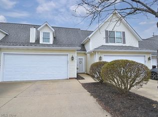 658 2nd St Unit 4, Fairport Harbor, OH