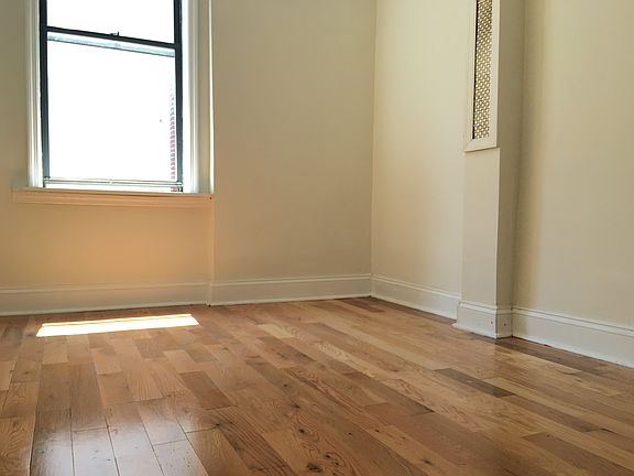 4th image of 672 Ocean Ave APT D7