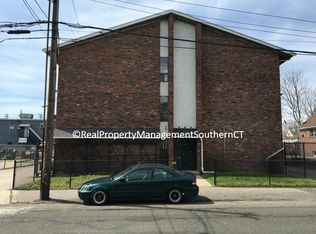 423 Wells St APT 2D, Bridgeport, CT 06606