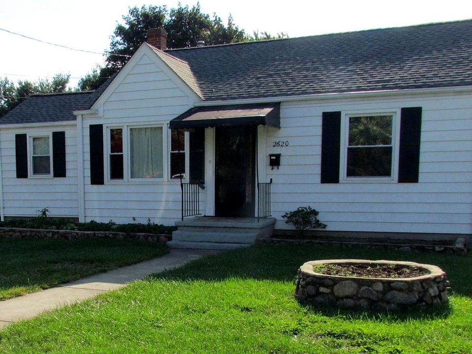 For Sale: 2620 MANSFIELD ST NE, Roanoke, Virginia 24012
