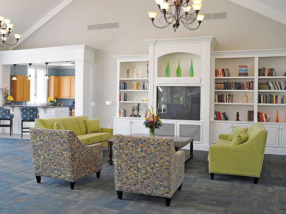Clubhouse Lounge Area