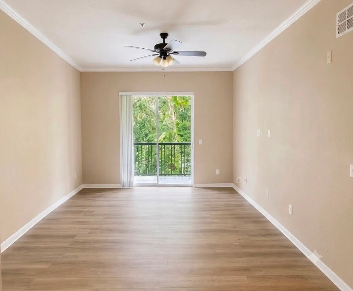 1 bed, 792 sqft, $1,450 — Photo 2