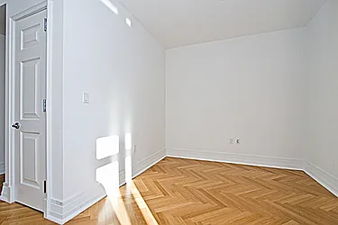 Rented by New York Residence