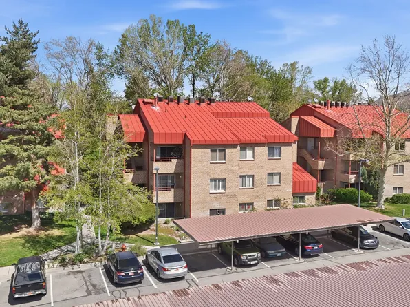 4834 S Highland Cir APT 409, Holladay, UT 84117