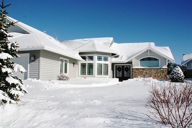 2nd image of 1703 Dewberry Dr