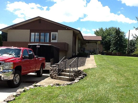 3rd image of 2062 Coldspring Dr