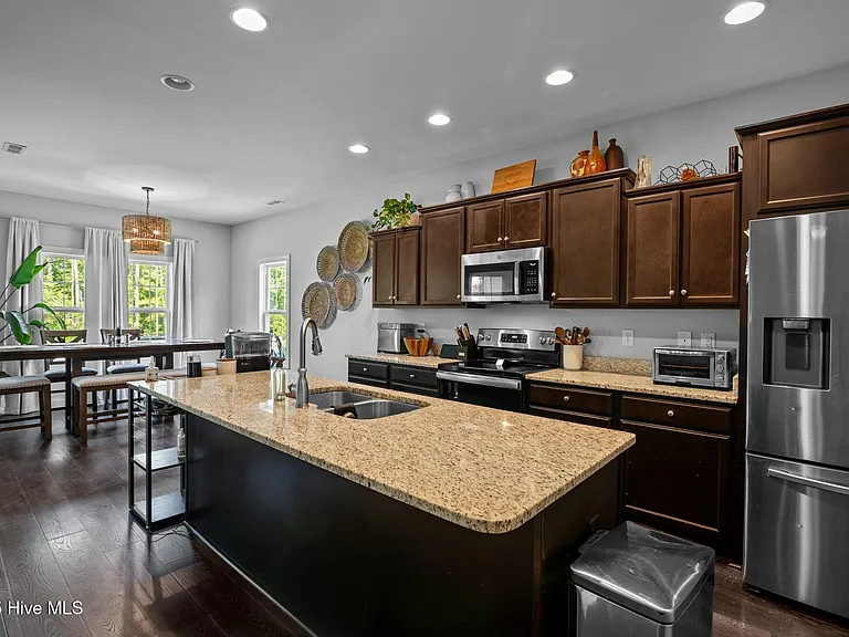 2014 Snapper St — Photo 7