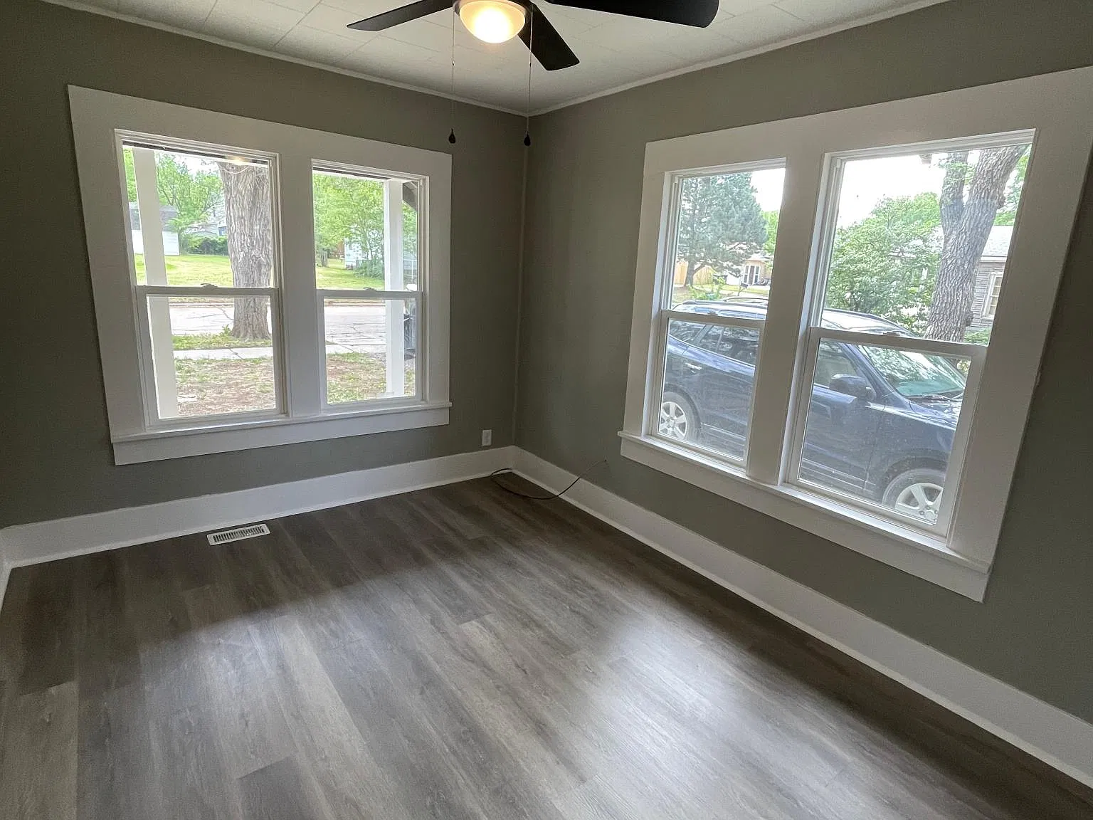 2 bed, 880 sqft, $925 — Photo 4