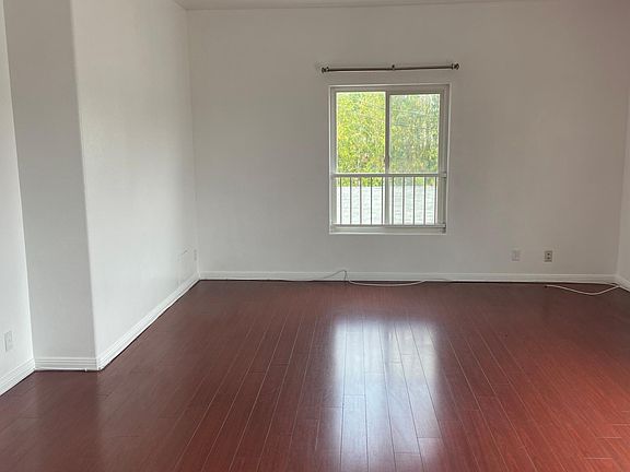 2nd image of 2251 Branden St #4