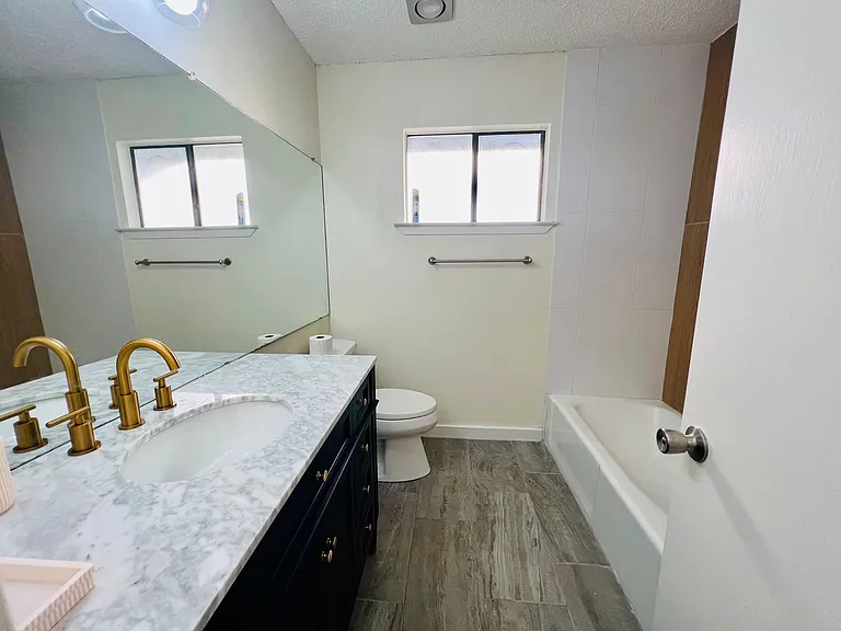 1704 Foxfire Dr — Photo 5