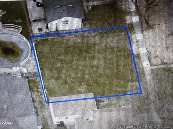 409 N Bredeick St, Delphos, OH 45833