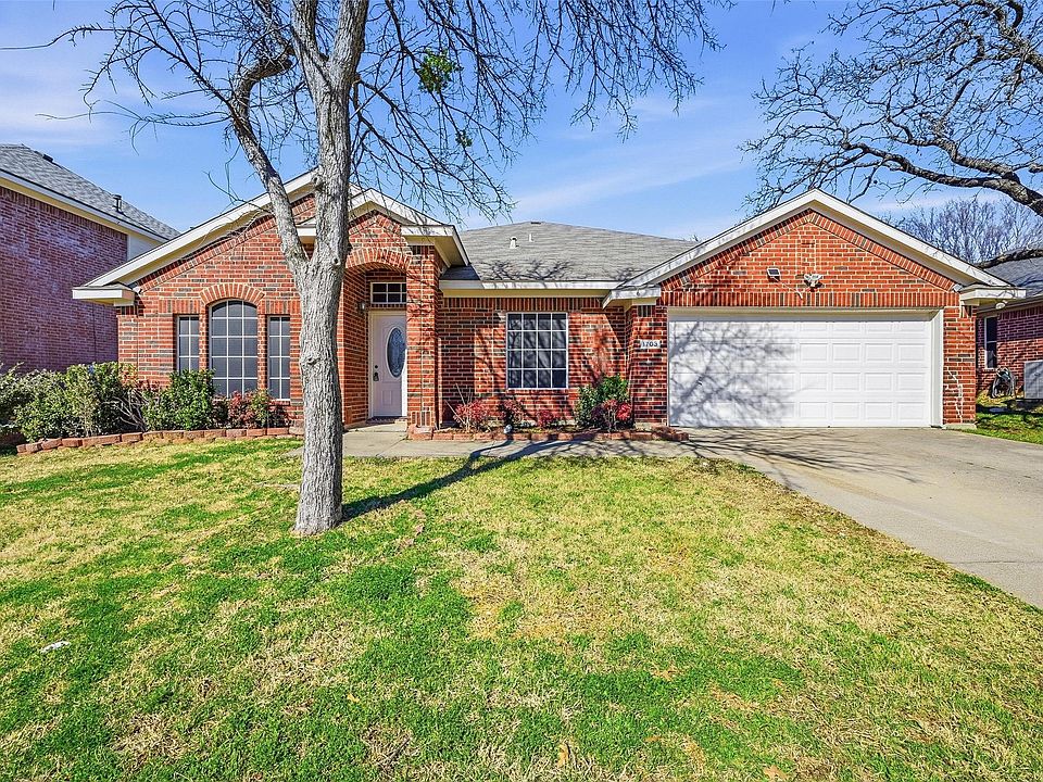1st image of 1703 Caladium Dr