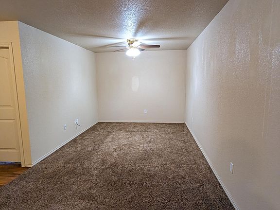 3rd image of 913 Copus Cir