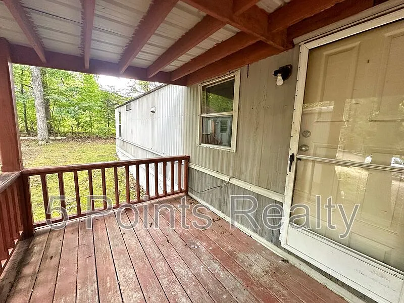 2 bed, 1.0 bath, 800 sqft, $998 — Photo 3