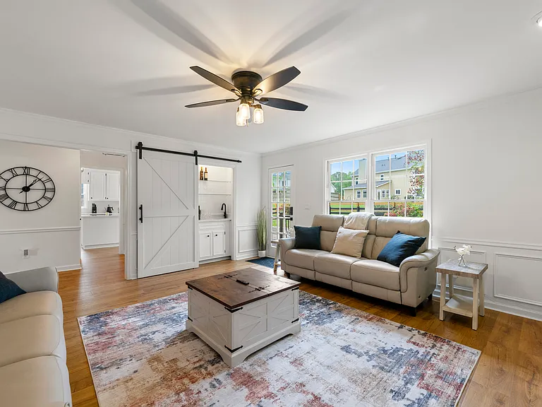 4115 Tanbark Dr NE — Photo 11