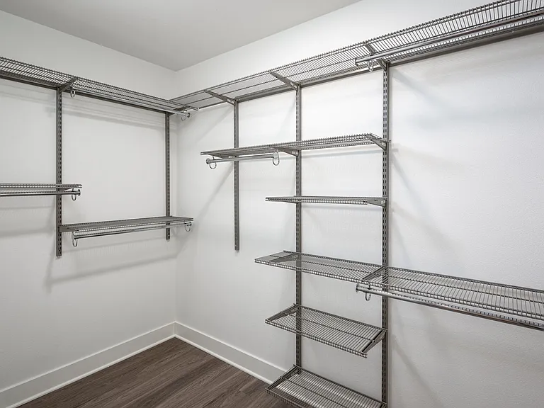 The Q Variel — Photo 45