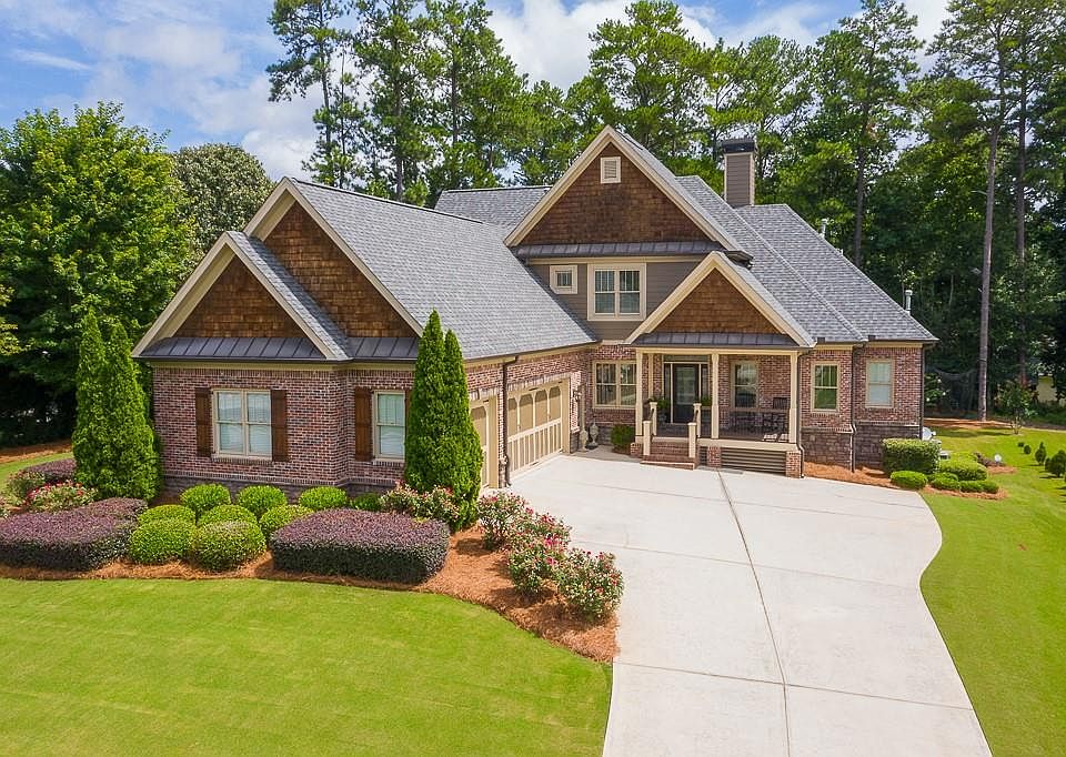 1st image of 700 Wisteria Vine Ln