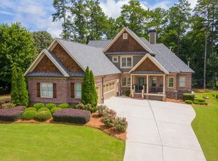 700 Wisteria Vine Ln, Lilburn, GA 30047
