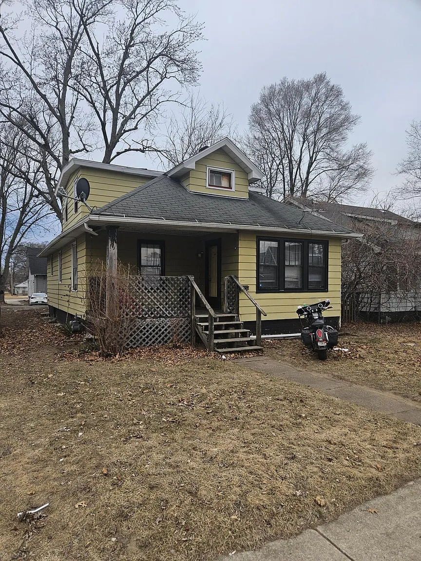 426 N Carroll Ave photo 1