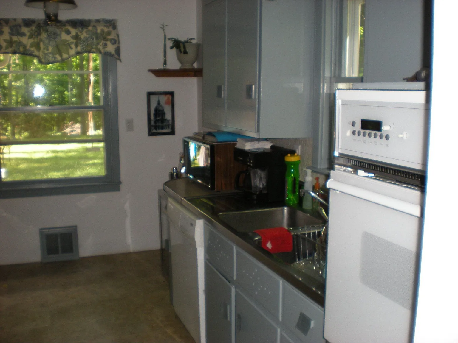 3815 Ellendale Rd photo 1