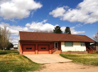 810 5th St, Gurley, NE 69141