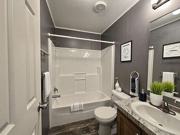 5th image of 13618 N Florida Ave Lot 46