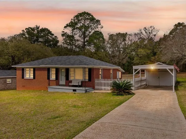 5032 Brookfield Dr N, Mobile, AL 36693