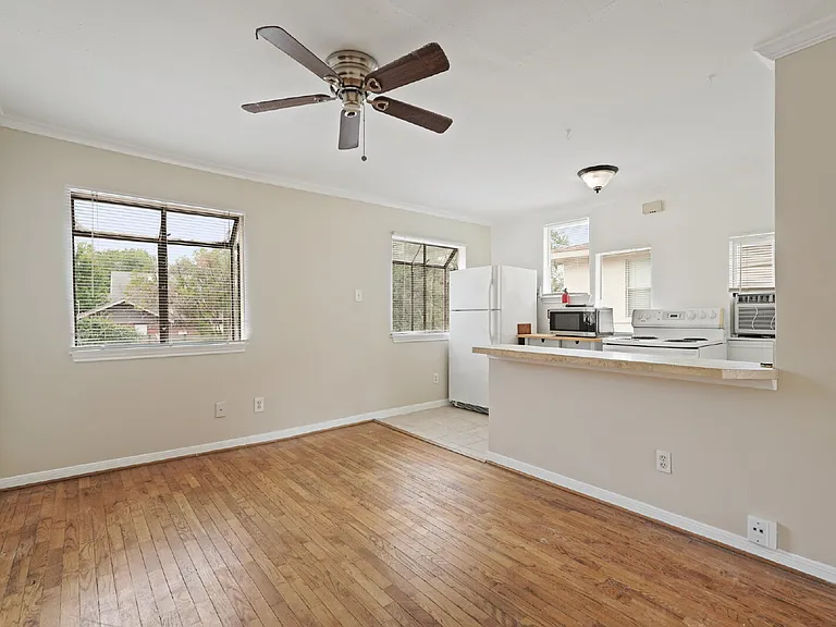 3409 Mandell St #1 — Photo 1