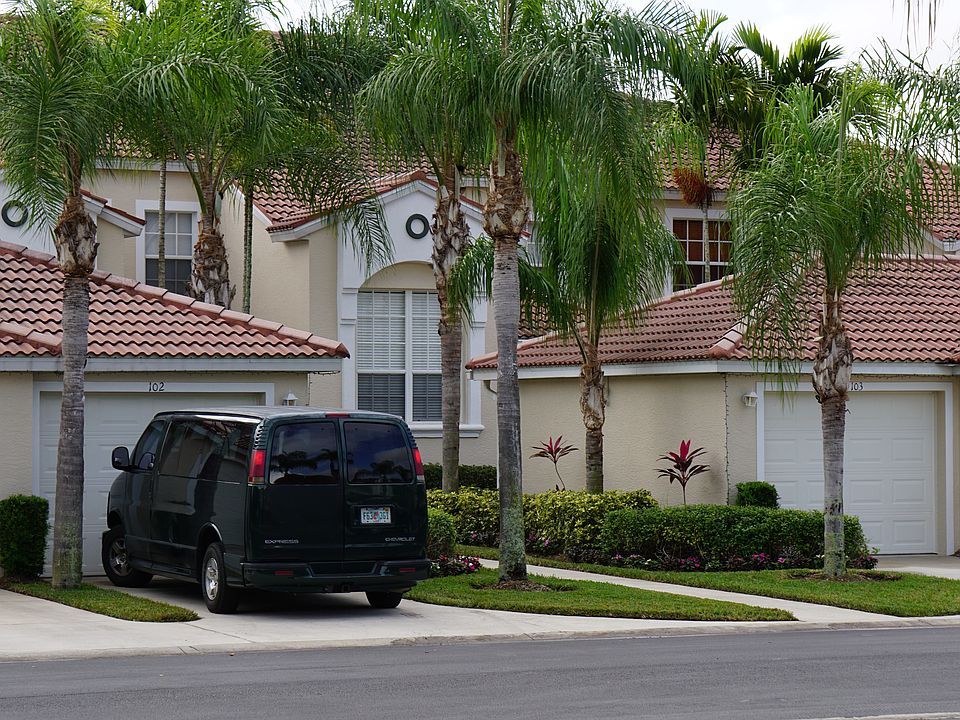 1st image of 2920 Cypress Trace Cir APT 103