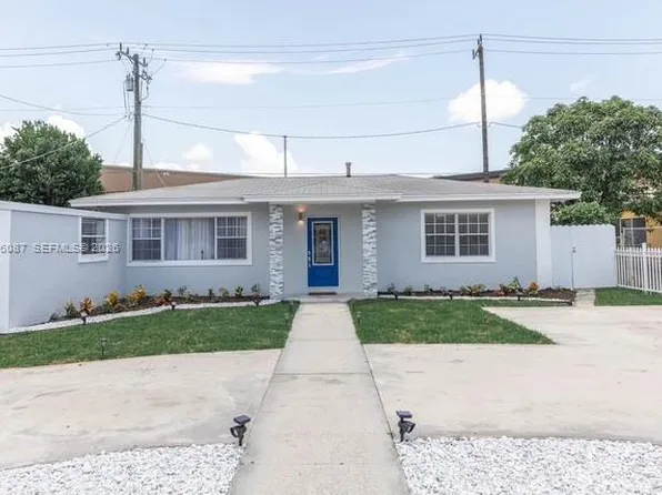 935 NE 164th St, North Miami Beach, FL 33162