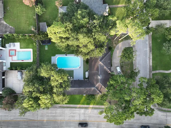 5666 Willers Way, Houston, TX 77056