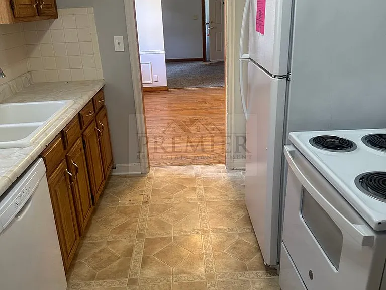 6328 College Ave — Photo 11