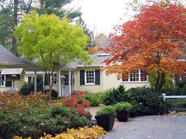 1337 Partridge Ln, Villanova, PA 19085