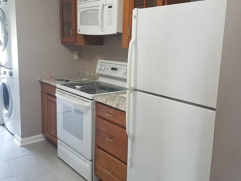 7727 Swan Ter #HOUSE — Photo 6