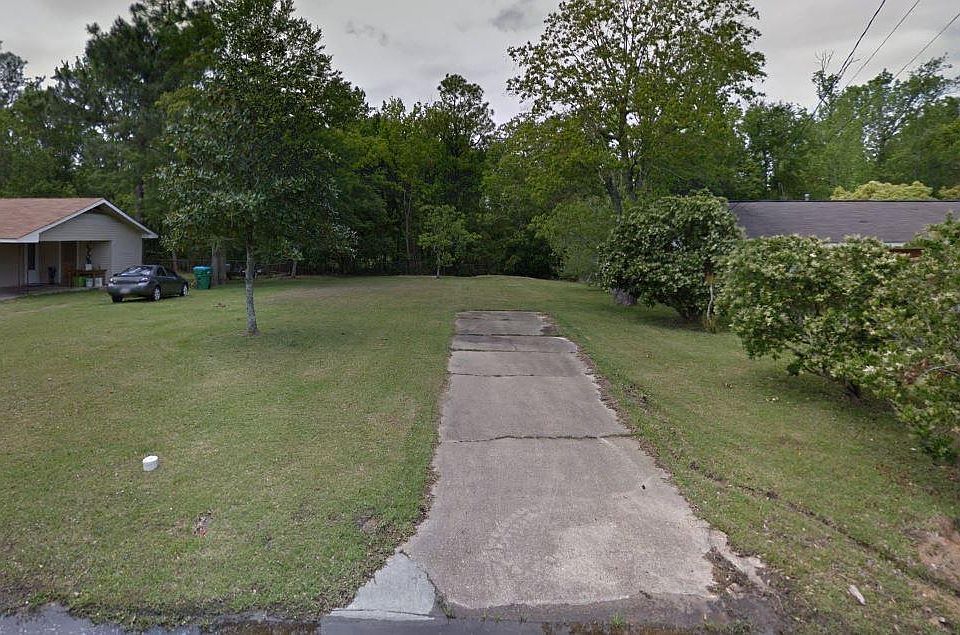 1st image of 3807 Oak Ave