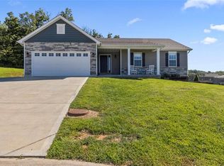 26 Hollow Tree Ct, Winfield, MO 63389