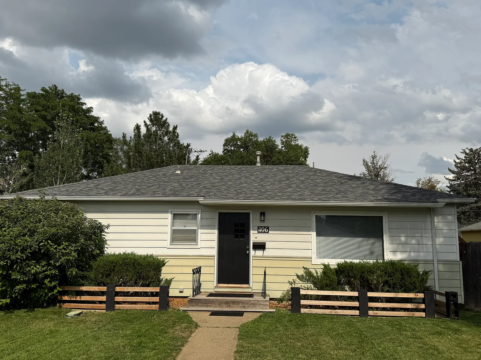 3 bed, 1.5 bath, 1440 sqft, $2,550 — Photo 2