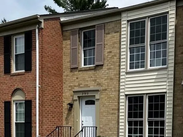3212 Foothill St, Woodbridge, VA 22192