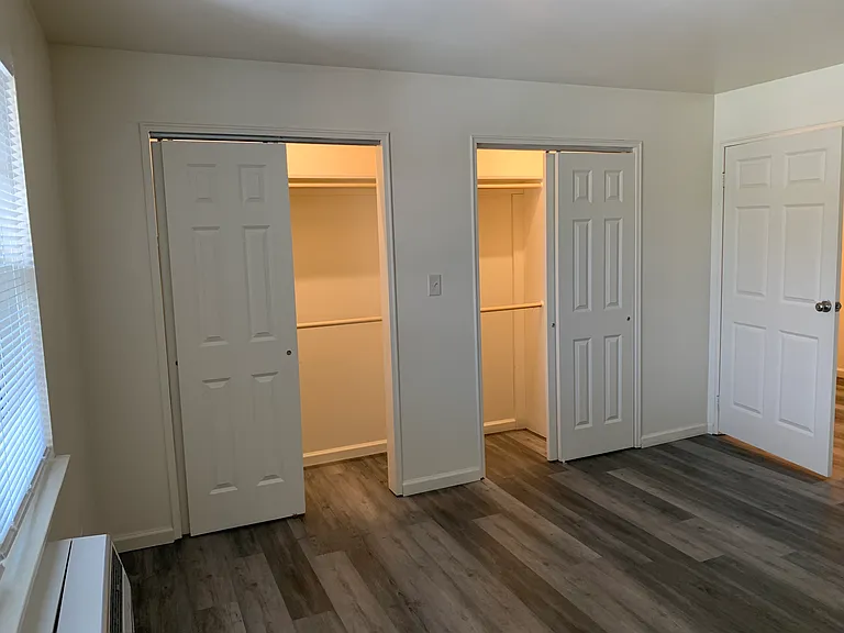 60-66 Hawthorne Ave #60-D — Photo 11